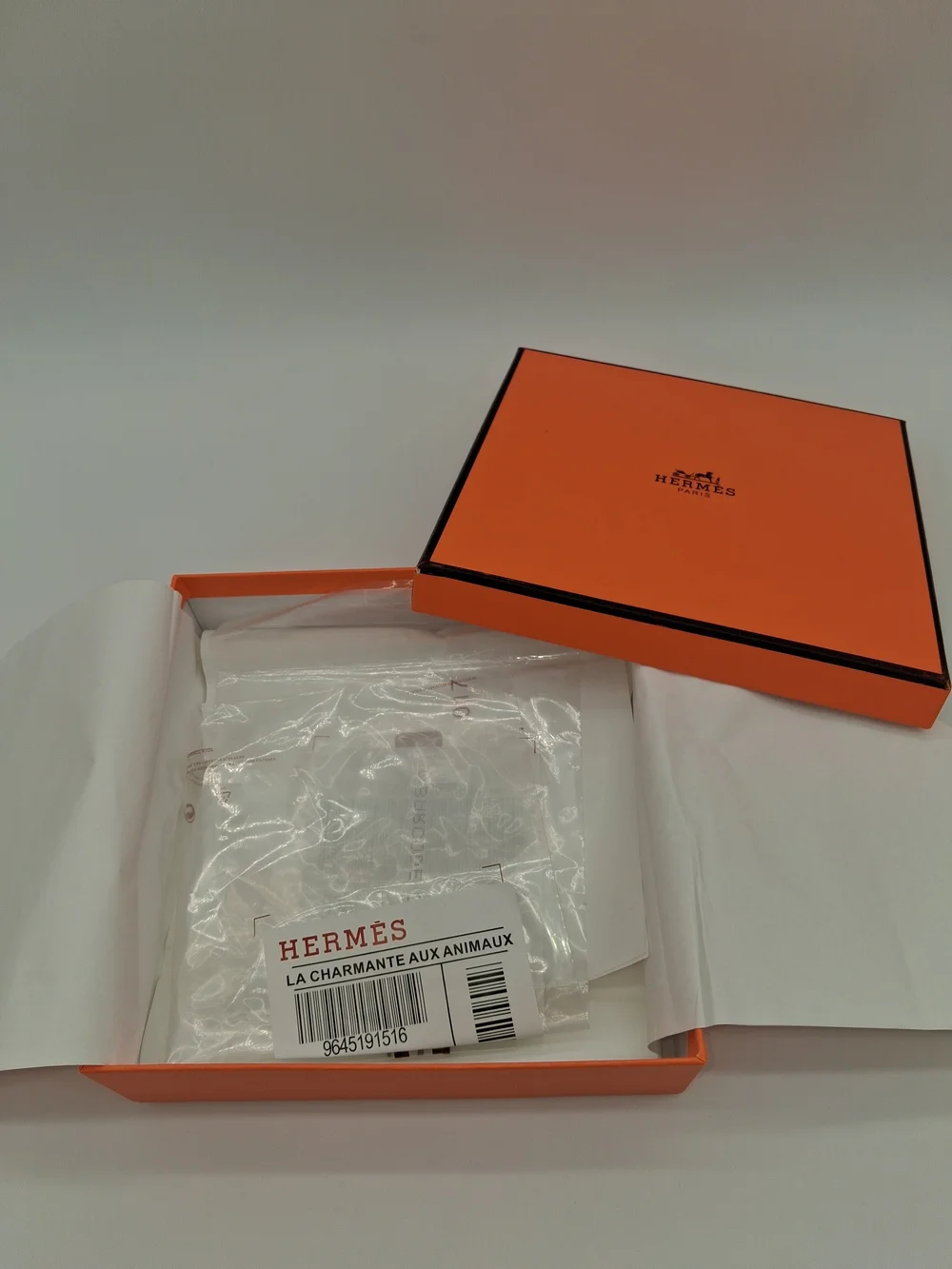 HERMÈS Paris Orange Gift Box 7.5